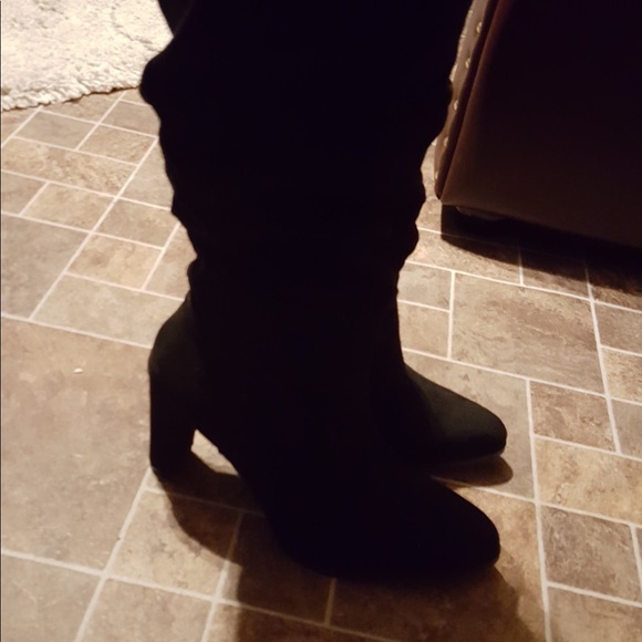 Siena Heeled Boots - Picture 7 of 8